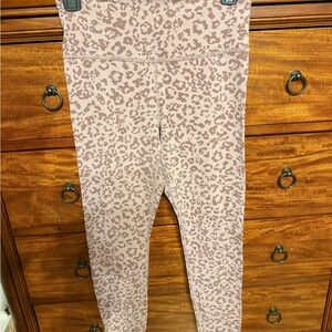 Athleta Women's Pink Leopard Print Leggings
